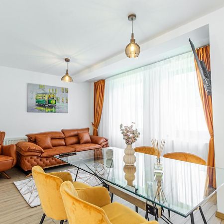 Cozy Brand New Boutique Aparthotel Brasov Braşov Exterior foto