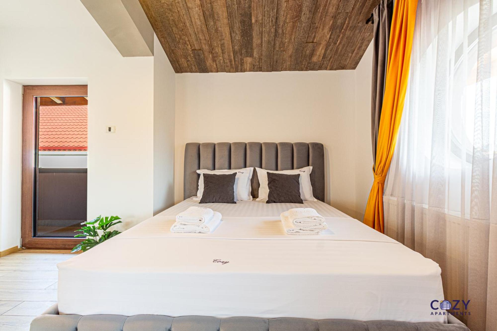 Cozy Brand New Boutique Aparthotel Brasov Braşov Exterior foto