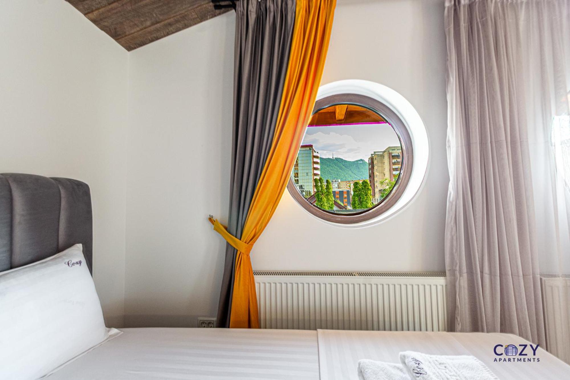 Cozy Brand New Boutique Aparthotel Brasov Braşov Exterior foto