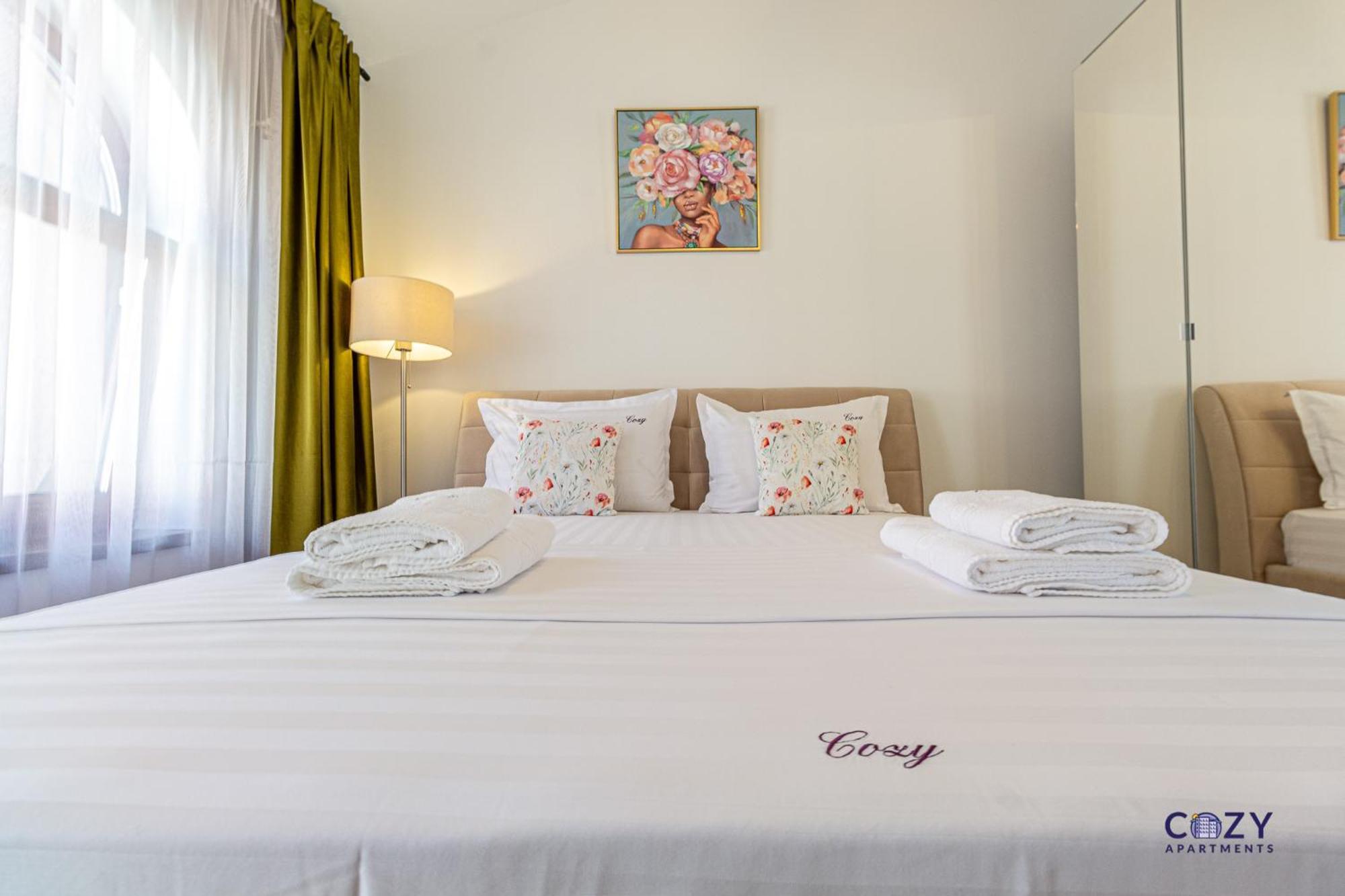 Cozy Brand New Boutique Aparthotel Brasov Braşov Exterior foto